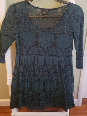 Forever 21 - S Green/Black Floral Mini Dress